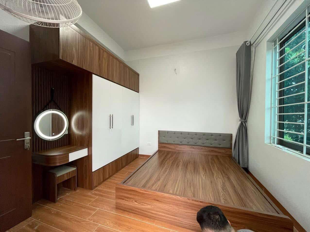 Giường Ngủ Hiện Đại GNH05