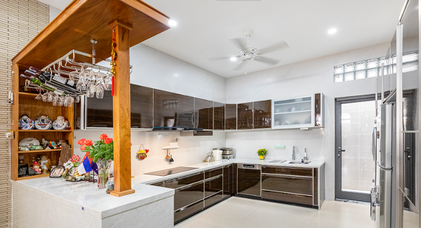 Tủ Bếp Chữ U TBU01