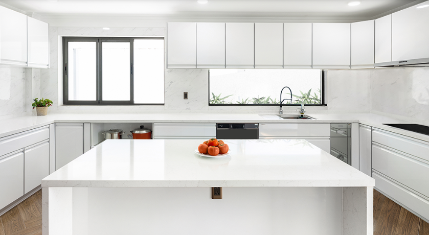 Tủ Bếp Chữ U TBU07